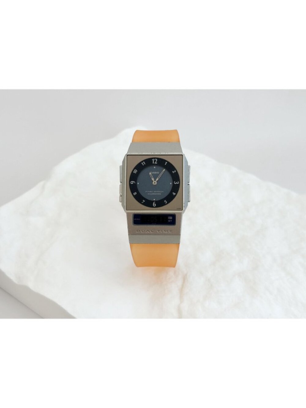 CASIO FS-01 2324 Orange & Blue Illuminator Dual Time Japanese 90's Film Watch - Picture 2 of 16
